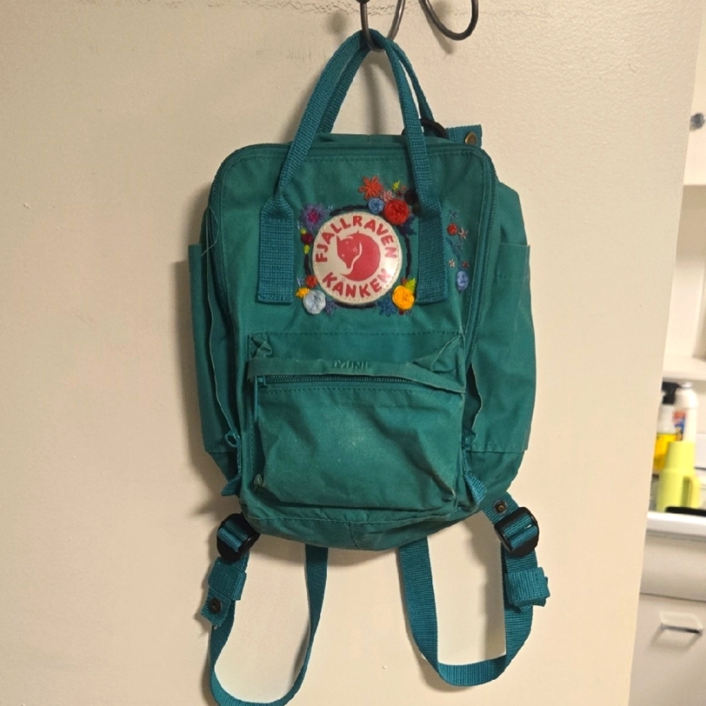 Fjällräven Kånken Teal Backpack